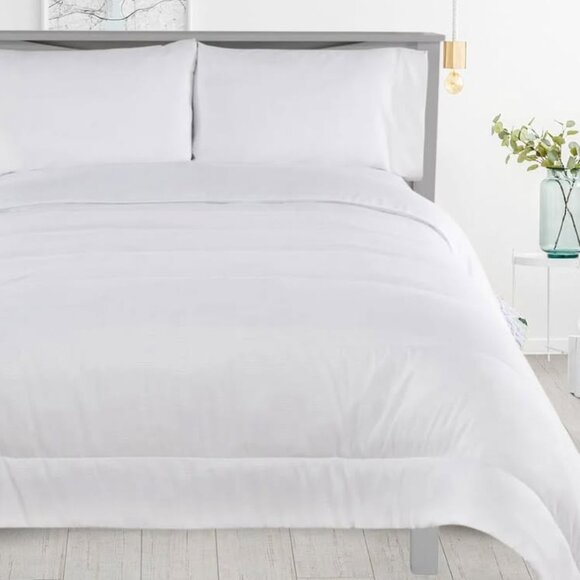 New White Embossed 5 Piece Comforter Set • KING Size - Picture 1 of 7